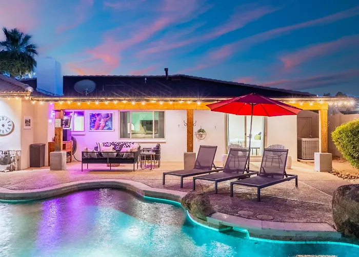 The Iconic Granada Grotto Social Retreat Scottsdale